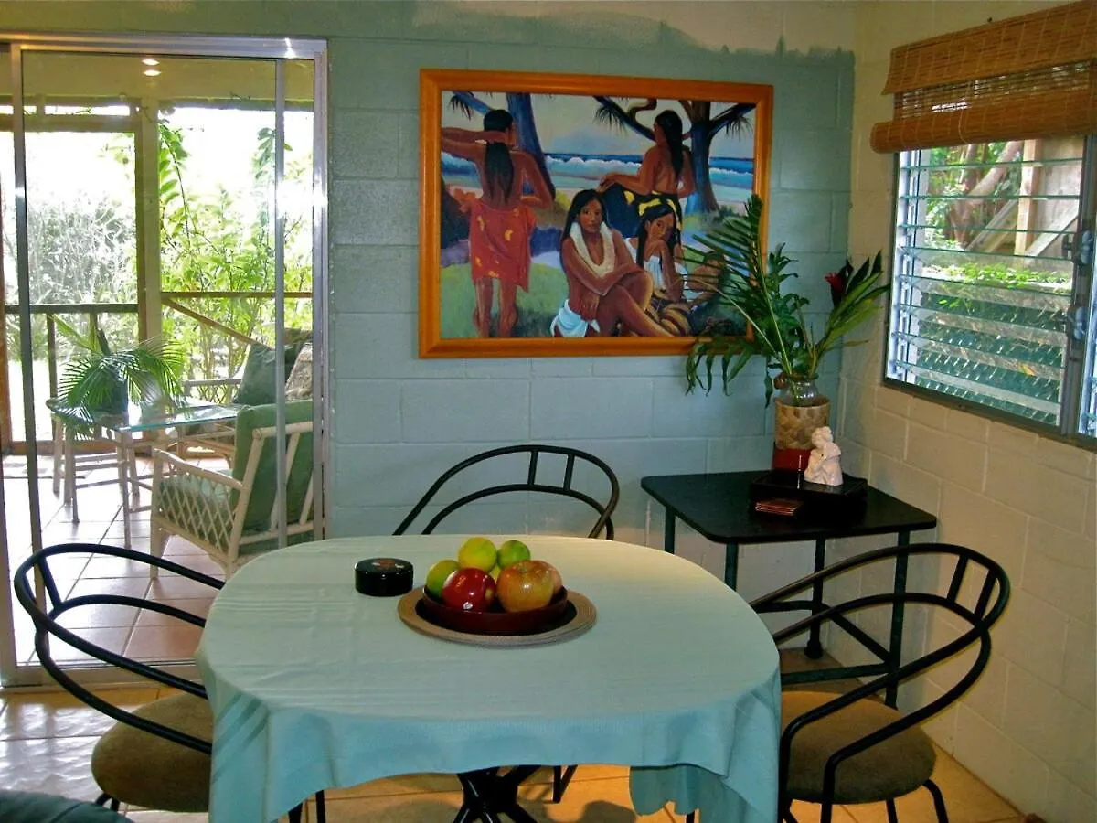 Perfect North Shore Location-World Famous Beach! ハレイワ 別荘